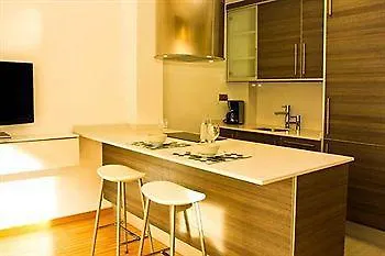 Feelathome Marquet Beach Apartments Barcellona