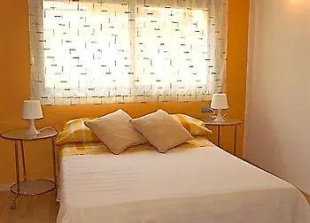 Feelathome Marquet Beach Apartments Barcellona