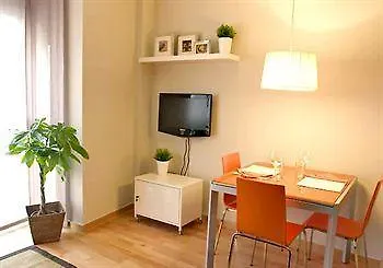 Feelathome Marquet Beach Apartments Barcelona