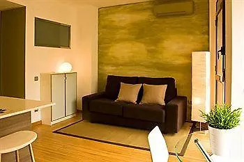 Feelathome Marquet Beach Apartments Barcelona