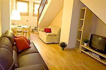 Feelathome Marquet Beach Apartments Barcelona 0*,