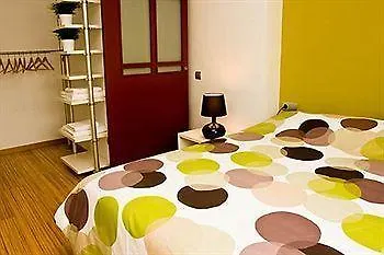 Feelathome Marquet Beach Apartments Barcelona 0*,