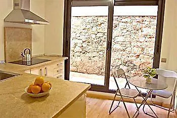 Feelathome Marquet Beach Apartments Barcelona