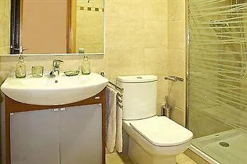 Feelathome Marquet Beach Apartments Barcelona