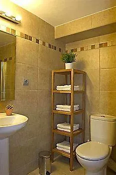 Feelathome Marquet Beach Apartments Barcelona 0*,