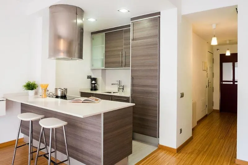 Feelathome Marquet Beach Apartments Barcelona
